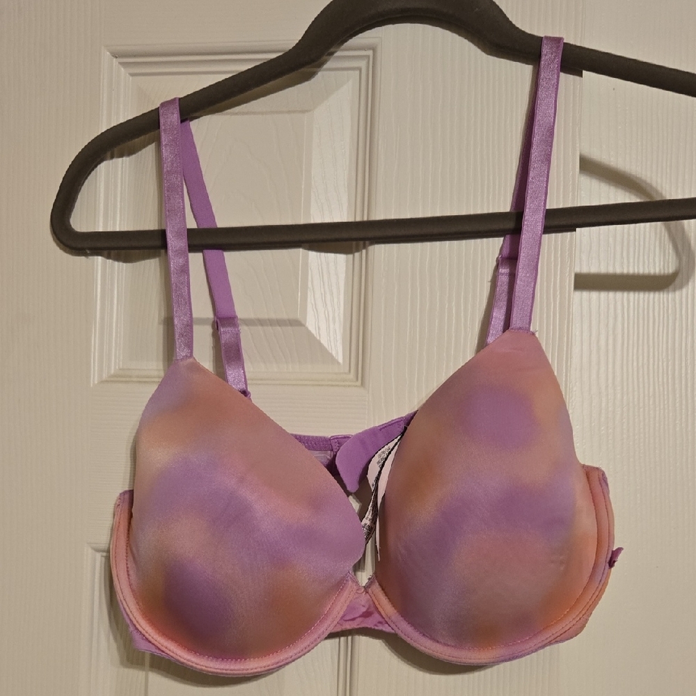 Victoria's Secret Purple and Pink Ombre Bra